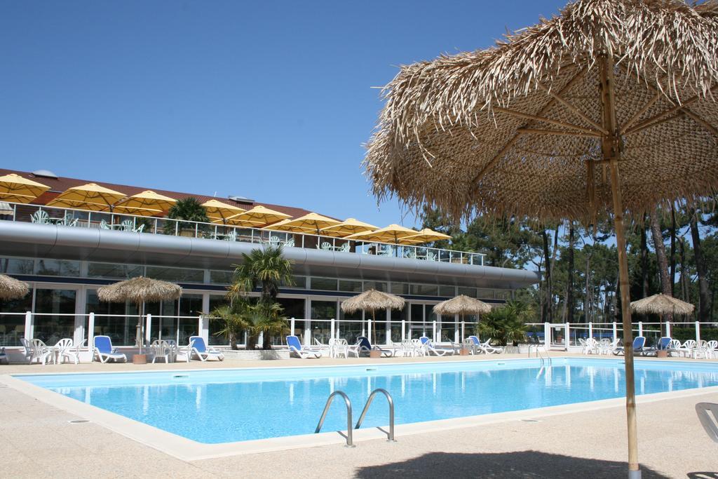 Azureva Ronce Les Bains Ξενοδοχείο Εξωτερικό φωτογραφία