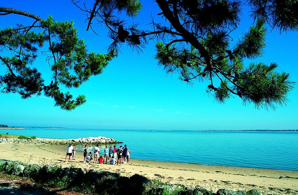 Azureva Ronce Les Bains Ξενοδοχείο Εξωτερικό φωτογραφία